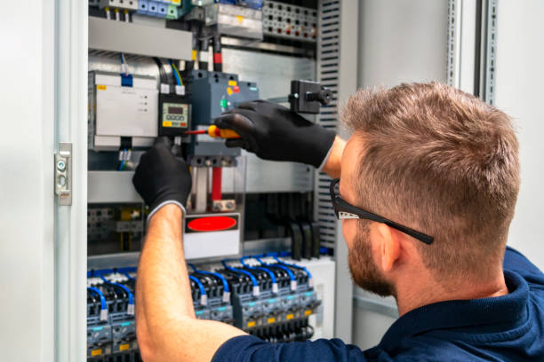 Best Licensed Electrician  in Junction, TX